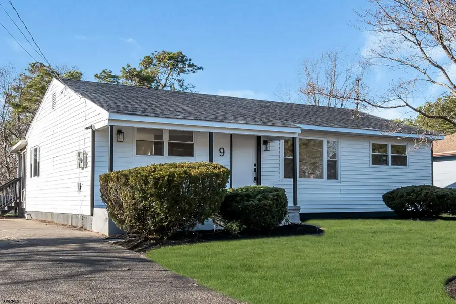 9 14th Street, Williamstown, NJ 08094 - #2