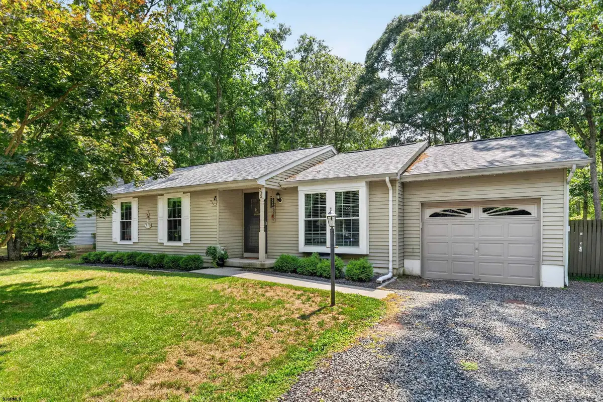 702 Moonraker Ct, Galloway, NJ 08205 - #1