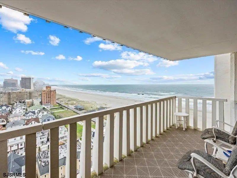 100 S Berkley Square #18D, Atlantic City, NJ 08401-5747 - #1