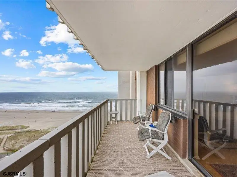 100 S Berkley Square #18D, Atlantic City, NJ 08401-5747 - #2