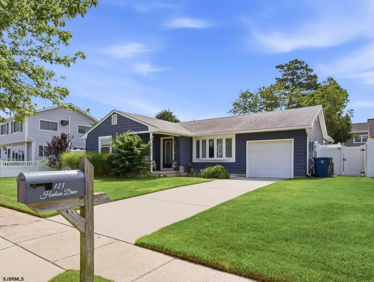 123 Hudson Dr, Brigantine, NJ 08203 - #1