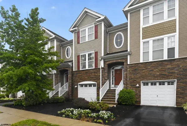 126 Dunlin Ln #126, Egg Harbor Township, NJ 08232