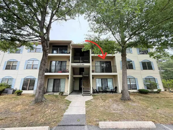 172 Colonial Ct #172, Galloway Township, NJ 08205