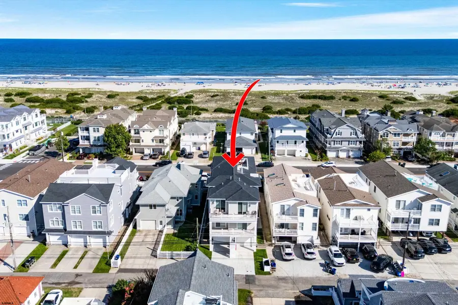 2112 Wesley Ave #1st floor, Ocean City, NJ 08226 - #2