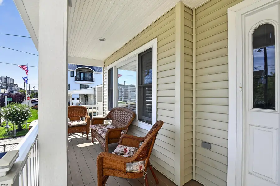 106 N Coolidge Ave, Margate City, NJ 08402 - #3
