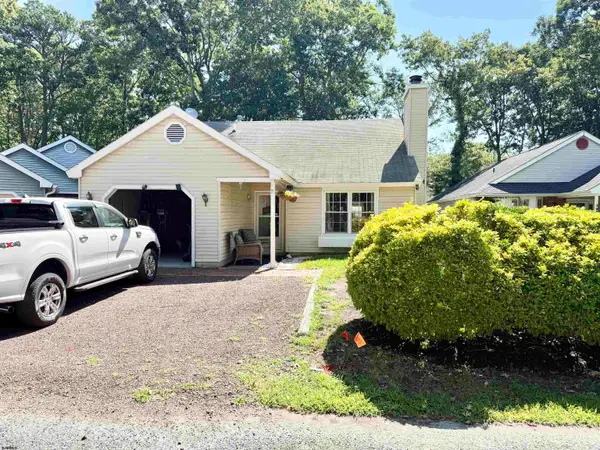 721 Osprey Ct, Smithville, NJ 08205