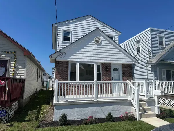 222 N Suffolk Ave, Ventnor Heights, NJ 08406