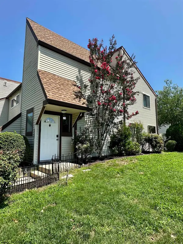 2416 Arbor Ct #2416, Mays Landing, NJ 08330