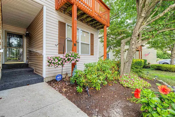 19 E Woodland Ave #A19, Absecon, NJ 08201