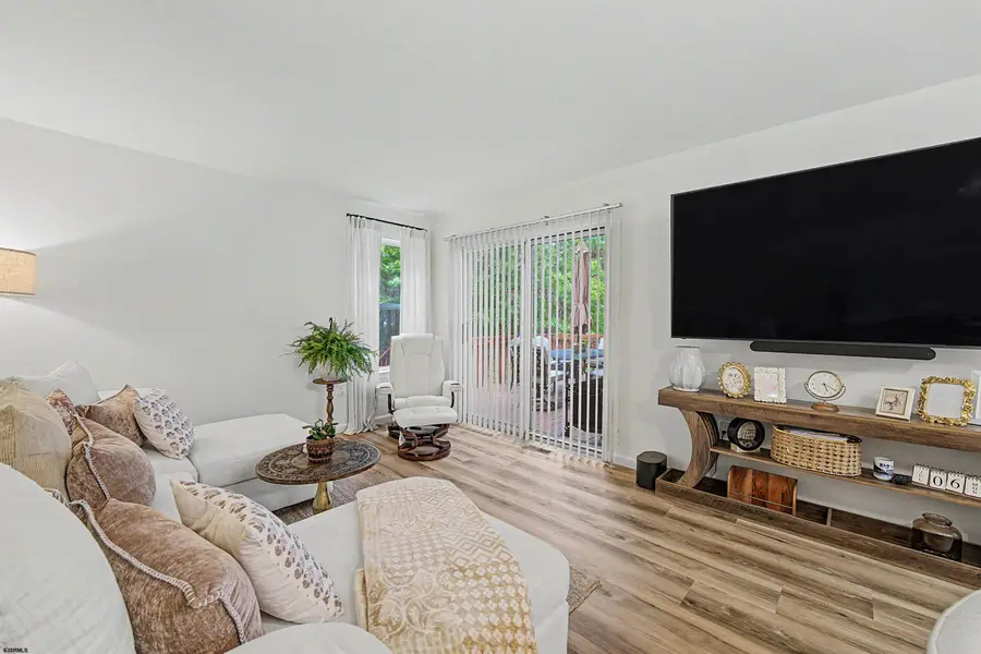 19 E Woodland Ave #A19, Absecon, NJ 08201 - #3