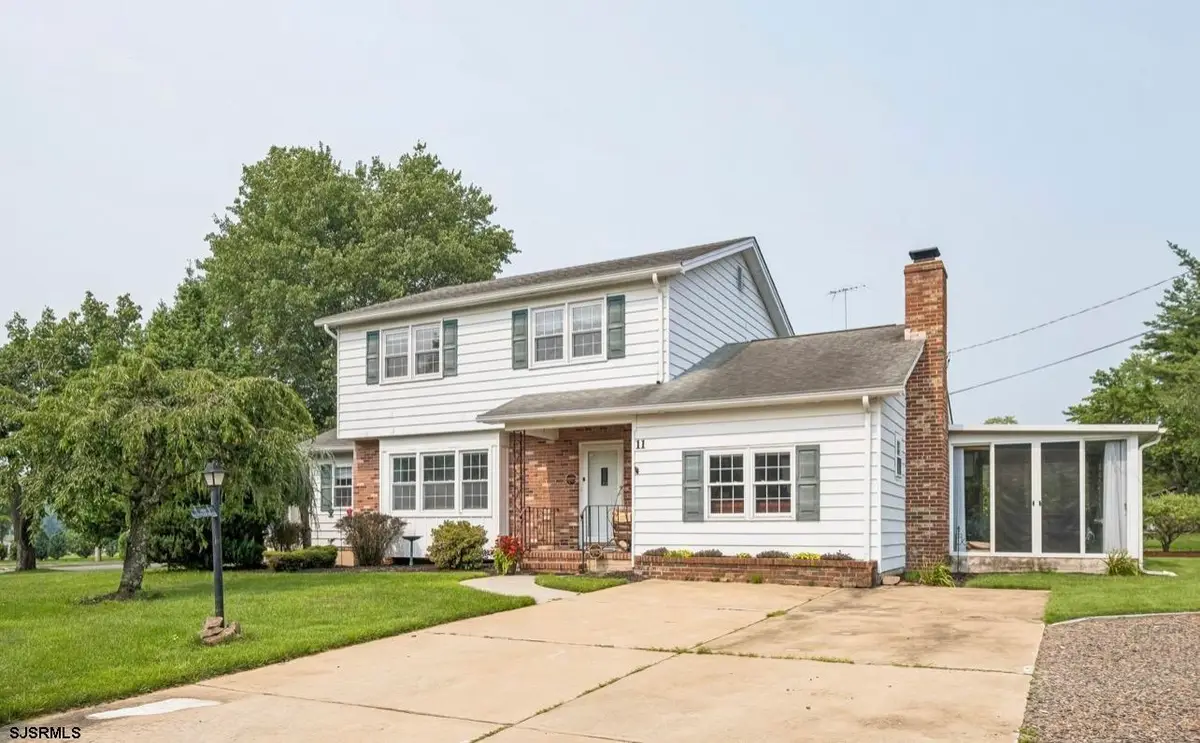 11 Queens Ln, Hammonton, NJ 08037 - #1