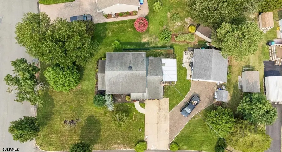 11 Queens Ln, Hammonton, NJ 08037 - #2