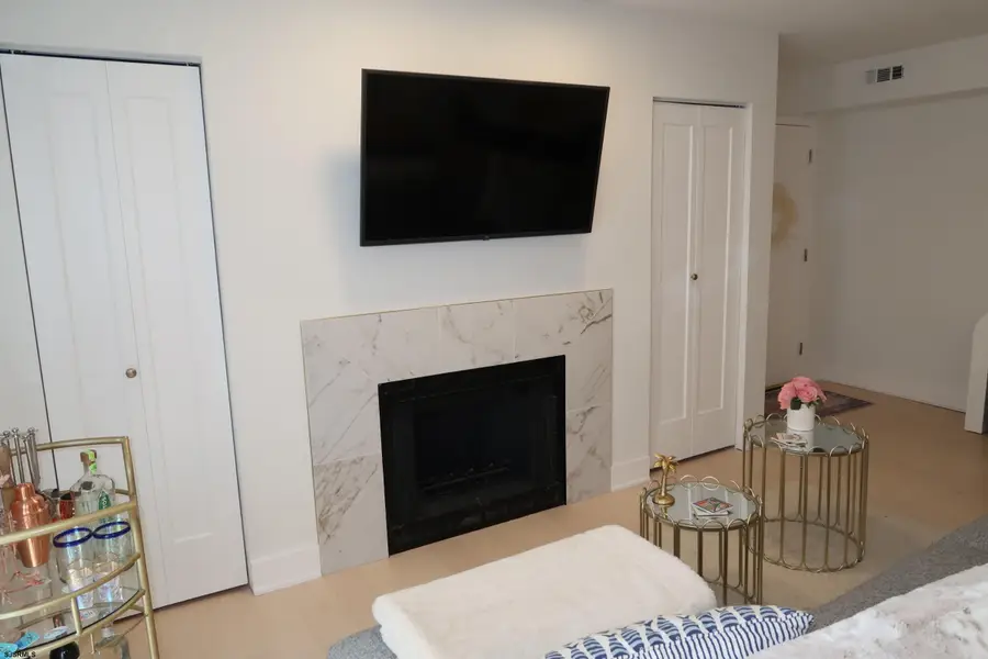 21 S Madison Ave #2, Margate City, NJ 08402-2277 - #3