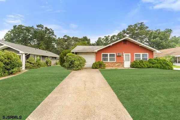 160 Elmtowne Blvd #160, Hammonton, NJ 08037