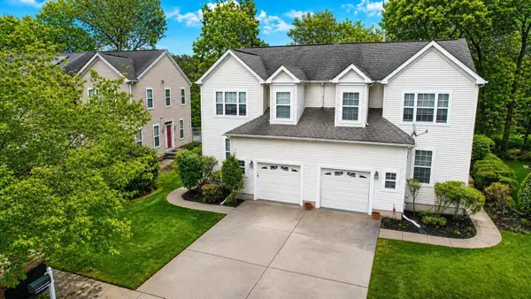 12 Summit Cir, Mays Landing, NJ 08330