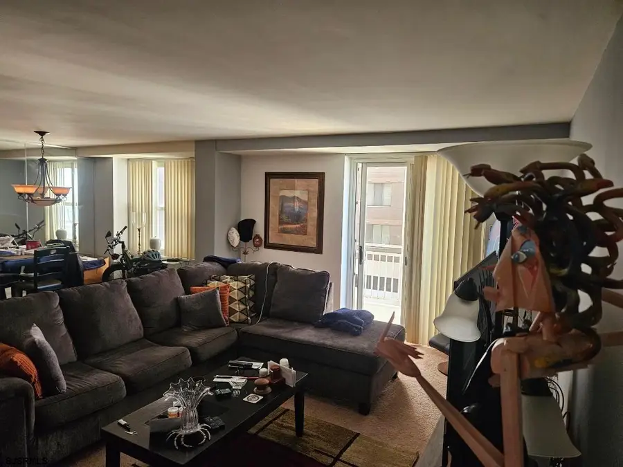 101 S Plaza Pl #402, Atlantic City, NJ 08401 - #2