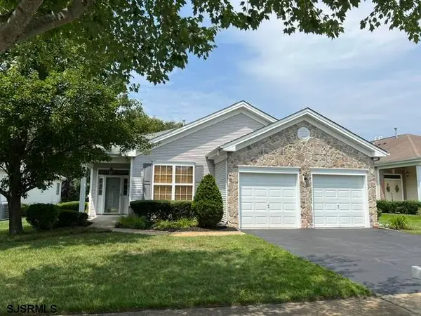 104 Newcastle Ct, Galloway Township, NJ 08205