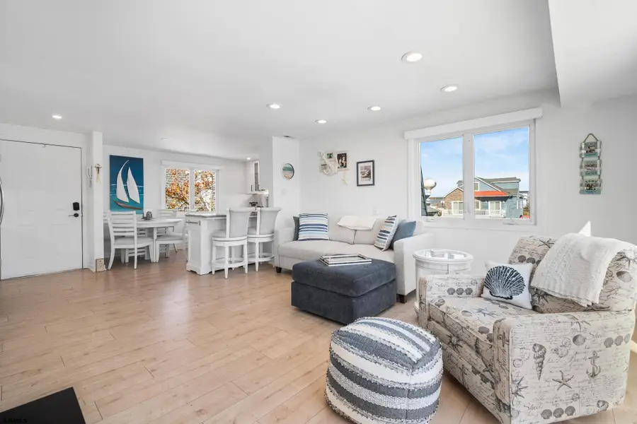 12 N Madison Ave #C, Margate City, NJ 08402 - #3