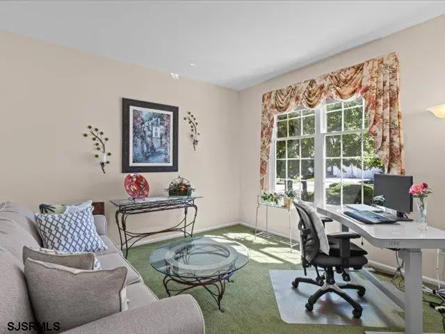 12 Whitford Dr, Burlington, NJ 08016-4342 - #3