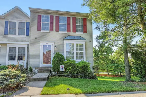 75 Pebble Ln #75, Blackwood, NJ 08012