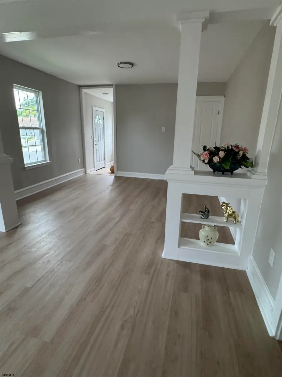 18 W Lindley Ave, Pleasantville, NJ 08232 - #2