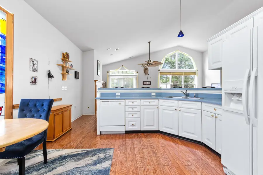 571 Chatham Way, Galloway, NJ 08205 - #3