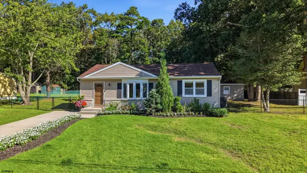 112 Spray Ave, Egg Harbor Township, NJ 08234-7243