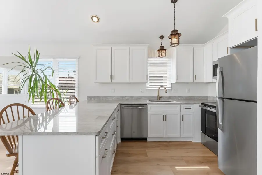 8 W 6th Street #2, Ocean City, NJ 08226 - #2