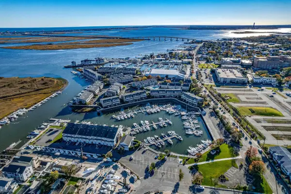 537 Bay Ave #1st floor, Unit B, Somers Point, NJ 08244