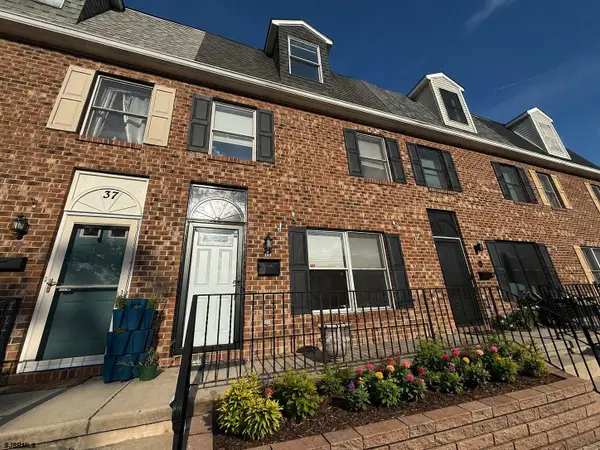 41 Alexander Ave, Merchantville Borough, NJ 08109-2209