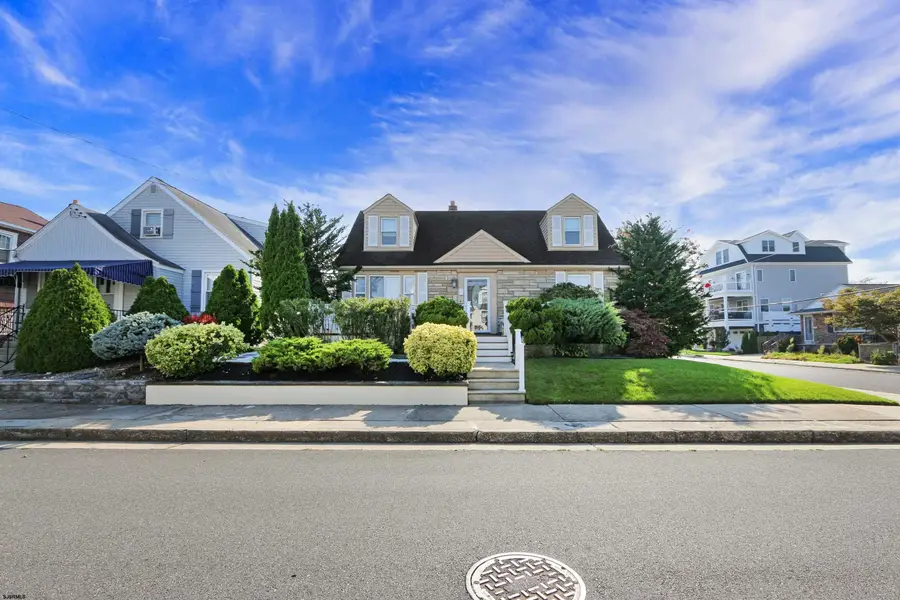 122 N Barclay Ave, Margate City, NJ 08402 - #2