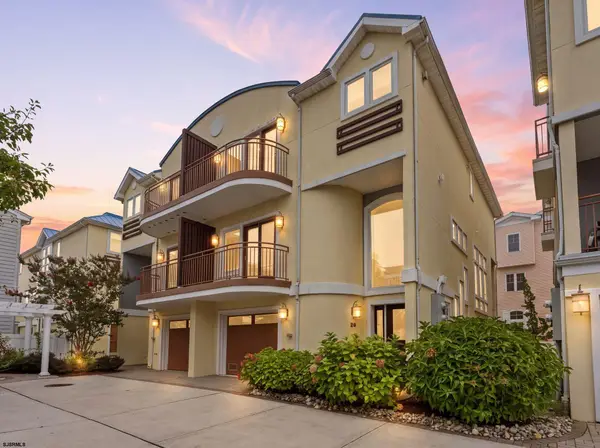223 N Washington Ave #2A, Margate, NJ 08402