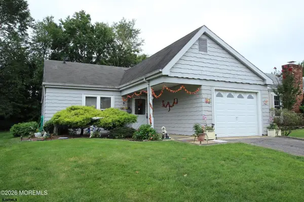 9 Elmswell Ave, Manchester Township, NJ 08759