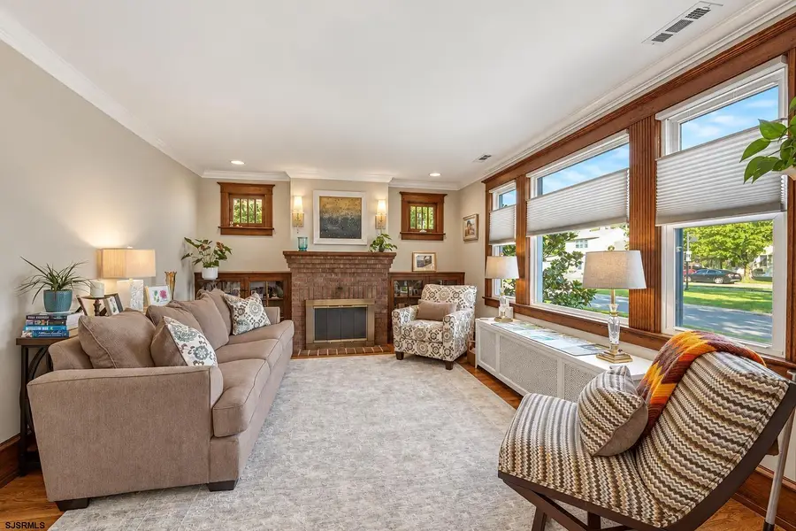 203 Fairbanks Ave, Northfield, NJ 08225 - #3