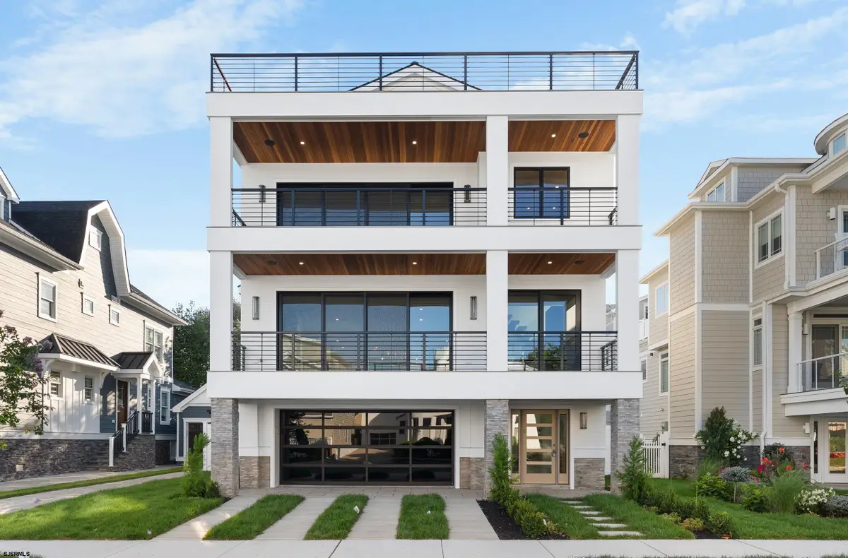 104 S Thurlow Ave, Margate City, NJ 08402 - #1