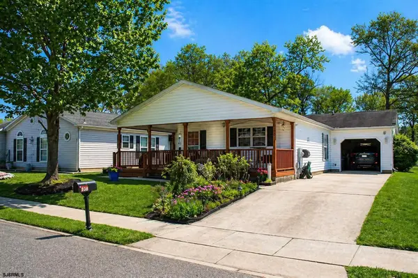 182 Pebble Beach Dr, Mays Landing, NJ 08330