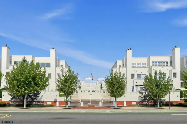 7701 Atlantic Ave #60, Margate, NJ 08402