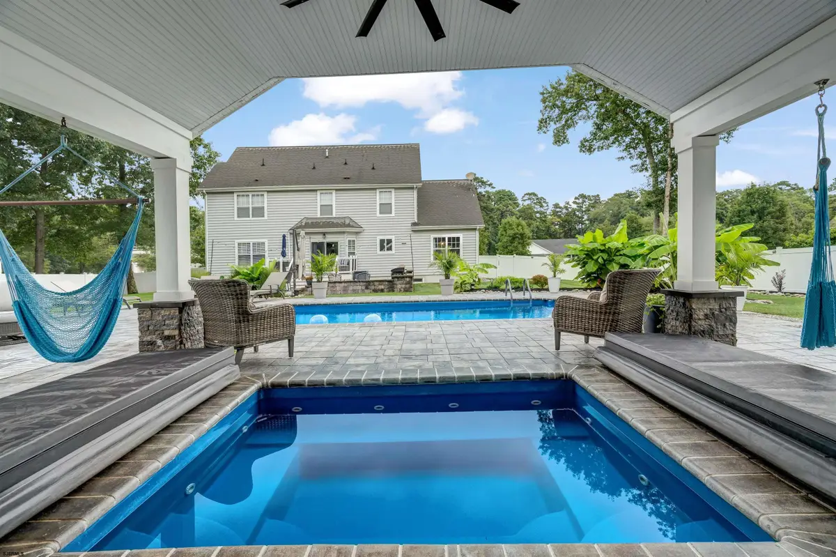8 Edwards Ct, Little Egg Harbor, NJ 08087 - #1