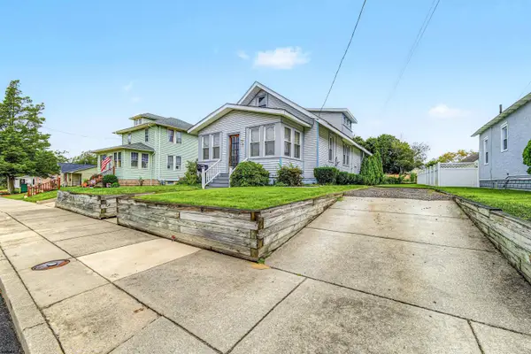 22 W Nevada Ave, Absecon, NJ 08205