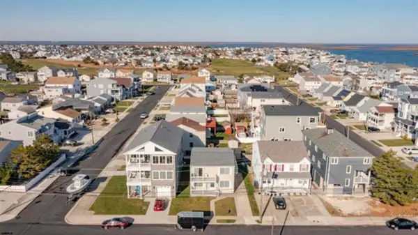 903 E Beach Ave #A, Brigantine, NJ 08203