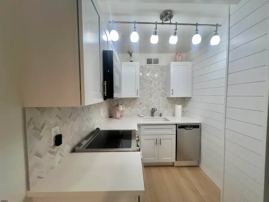 101 S Raleigh Ave #427, Atlantic City, NJ 08401 - #2