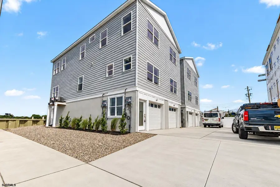 239 N Arizona Ave #Building 2 Unit B, Atlantic City, NJ 08401 - #2