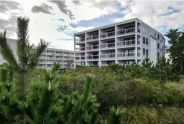 321 S 6th Street #11, Brigantine, NJ 08203