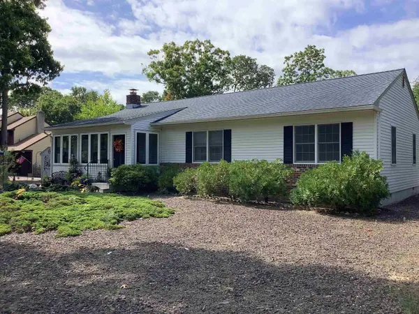 208 Regal Dr, Marmora, NJ 08223