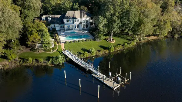 225 Old River Road, Hamilton Township, NJ 08330-009