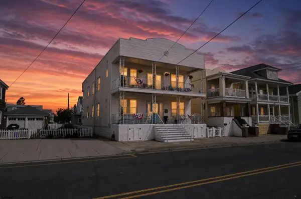 211 E Heather Road, Wildwood Crest, NJ 08260