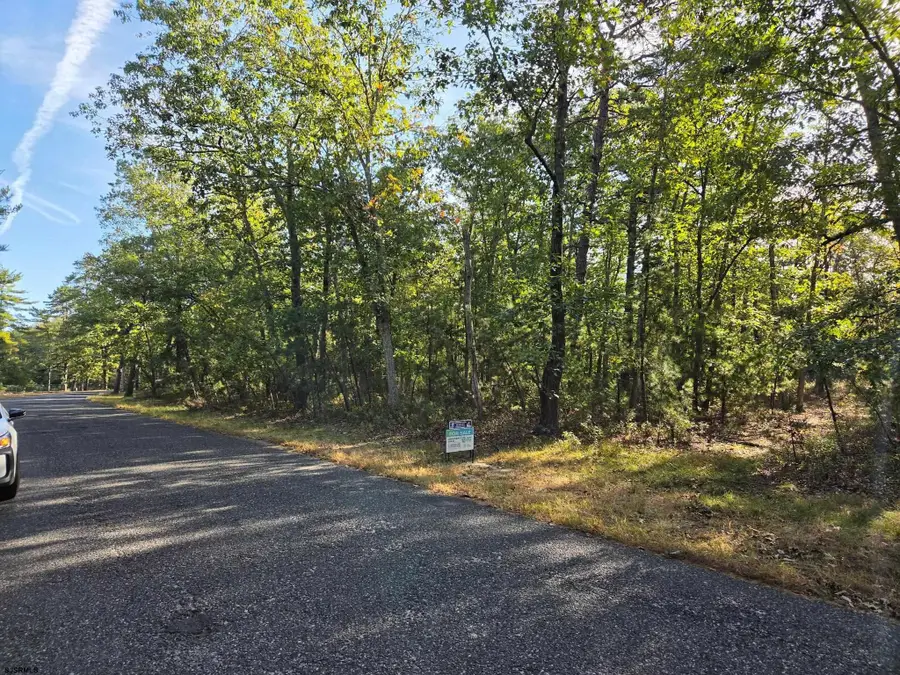 2050 Skip Morgan Dr, Hamilton, NJ 08330 - #3
