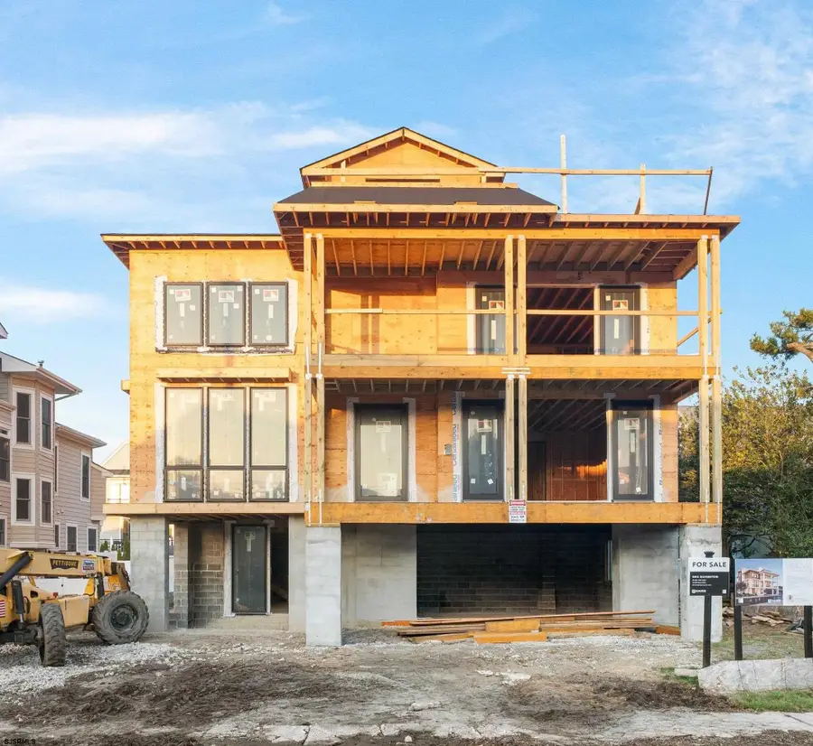 7 S Benson Ave, Margate City, NJ 08402 - #2