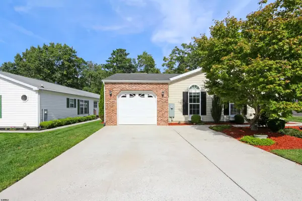 268 Pebble Dr, Mays Landing, NJ 08330