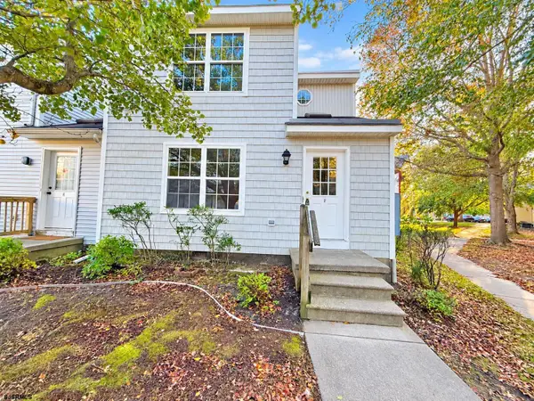17F Oyster Bay Road #17F, Absecon, NJ 08201
